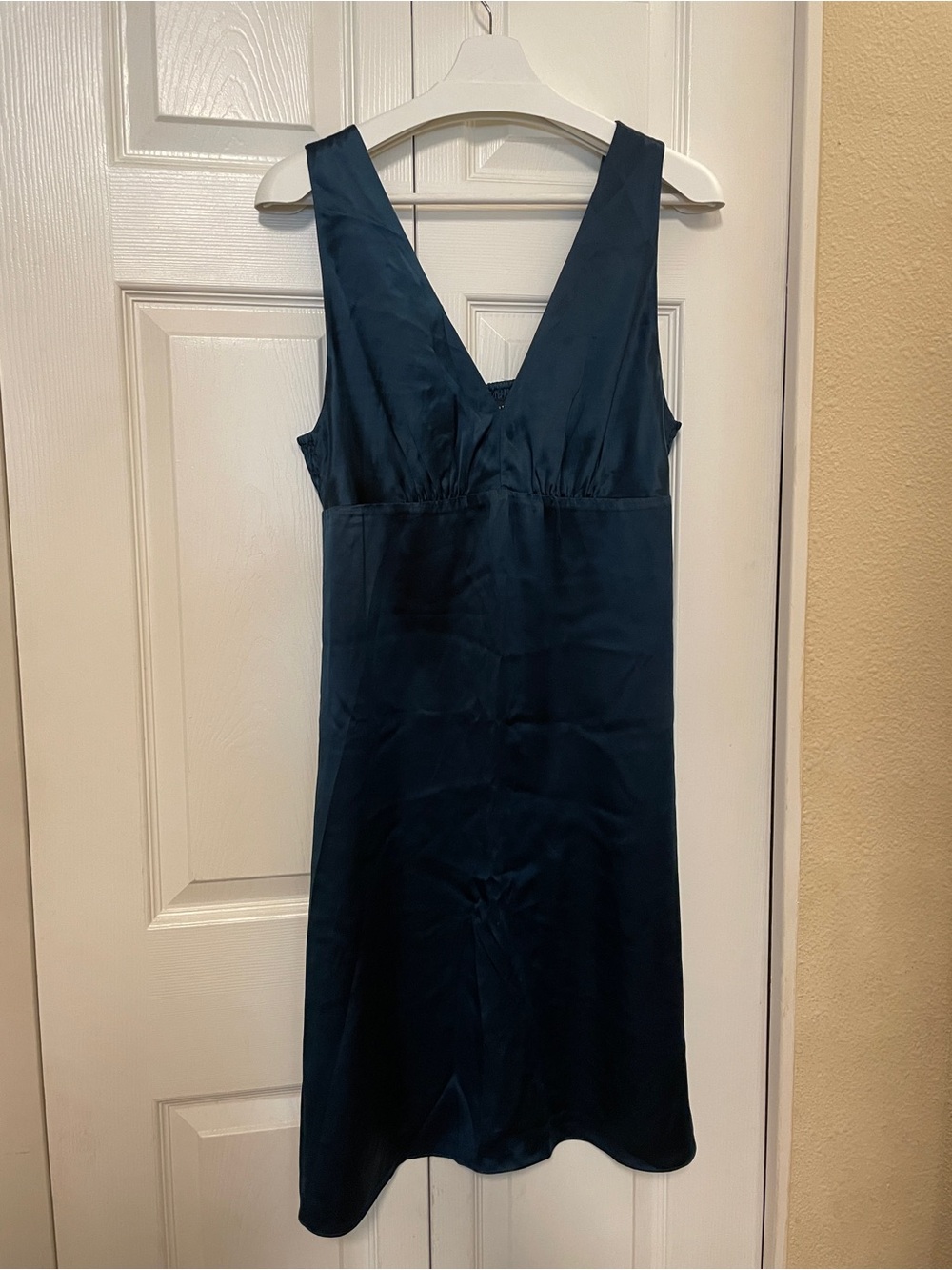 The Limited Dark Blue Satin Dress with V-neckline and flowy silhouette Size 10